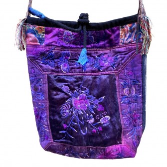 Sac broderie ancienne violet