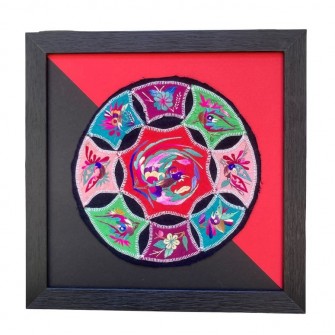 Napperon rond en broderie Miao