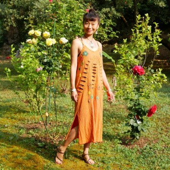 Robe sans manche orangée...