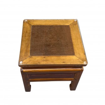 Tabouret ancien