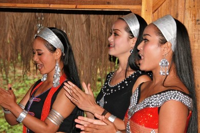 Femmes Wa